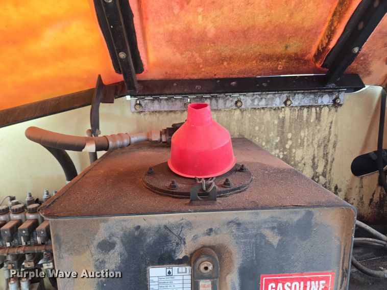 image for item EN3813 2008 JLG 460SJ boom lift