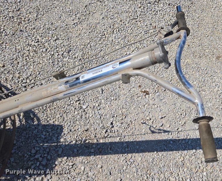 image for item EN3854 Concrete equipment