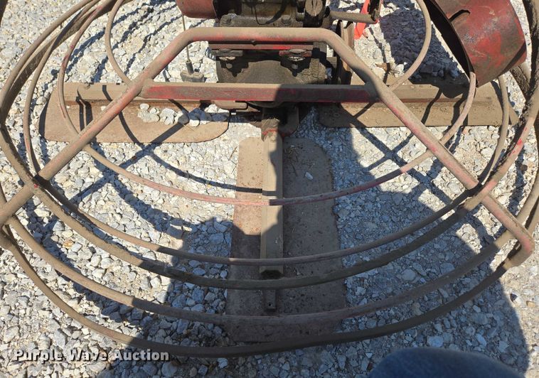 image for item EN3854 Concrete equipment