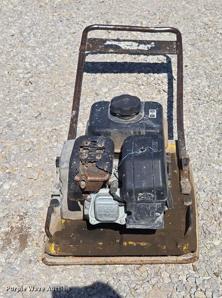 image for item EN3854 Concrete equipment