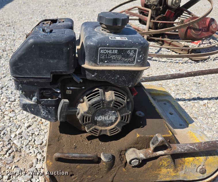 image for item EN3854 Concrete equipment