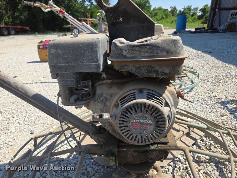 image for item EN3854 Concrete equipment