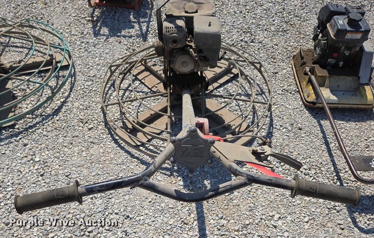 image for item EN3854 Concrete equipment