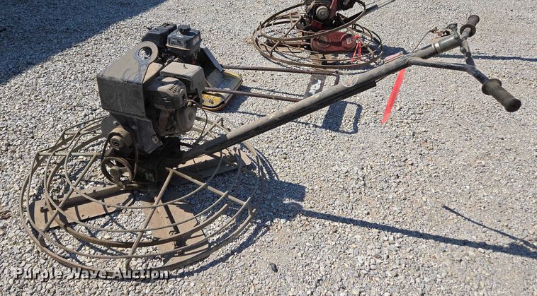 image for item EN3854 Concrete equipment