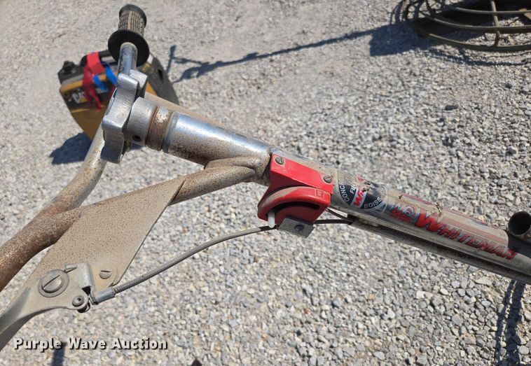 image for item EN3854 Concrete equipment