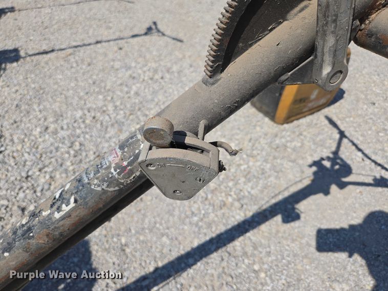 image for item EN3854 Concrete equipment