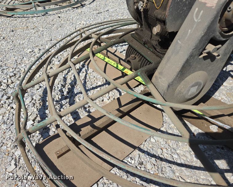 image for item EN3854 Concrete equipment