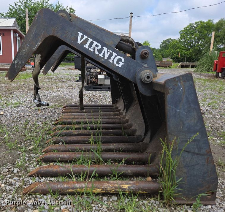 image for item EN3872 Virnig skid steer grapple bucket