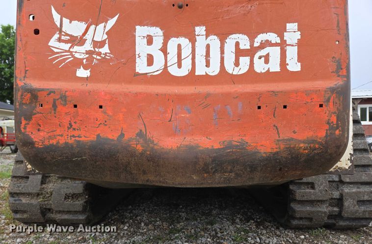 image for item EN3877 2005 Bobcat T250 tracked skid steer loader