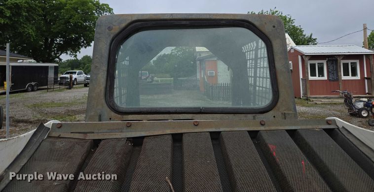 image for item EN3877 2005 Bobcat T250 tracked skid steer loader