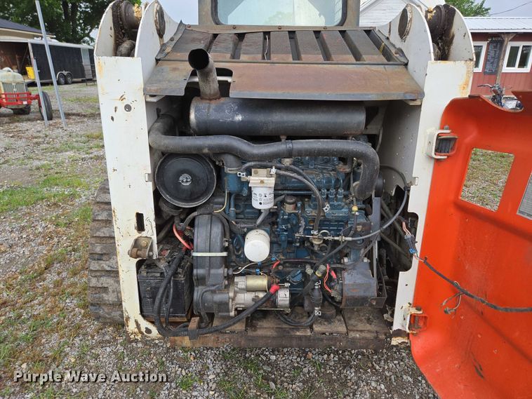 image for item EN3877 2005 Bobcat T250 tracked skid steer loader