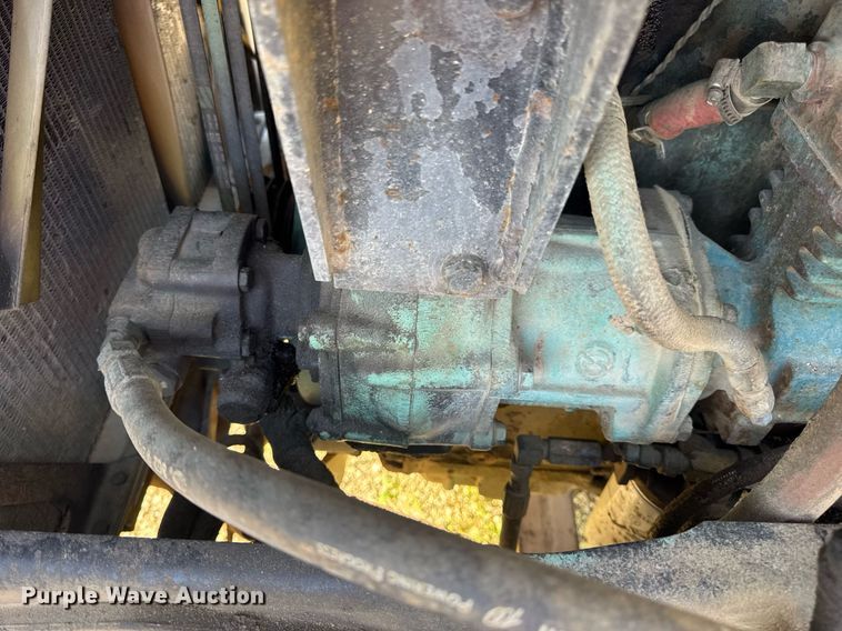 image for item EN4582 1993 Peterbilt 378 dump truck