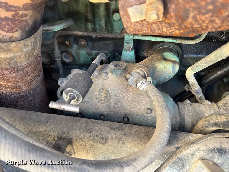 image for item EN4582 1993 Peterbilt 378 dump truck