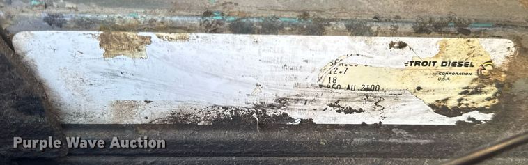 image for item EN4582 1993 Peterbilt 378 dump truck