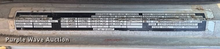 image for item EN4582 1993 Peterbilt 378 dump truck