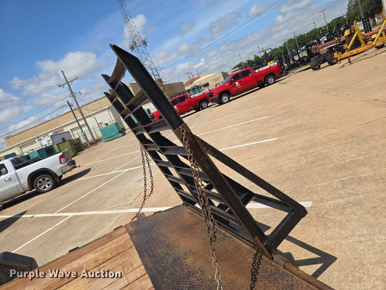 image for item EN8092 2021 Tex Fab Mfg 14EH20 equipment trailer