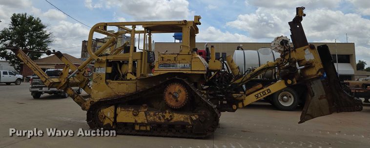 image for item EN8110 1993 Caterpillar D6H XR Series II cable plow