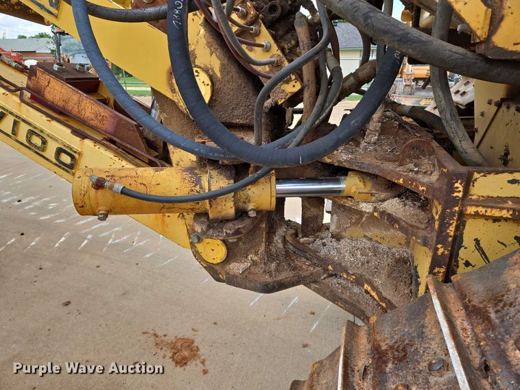 image for item EN8110 1993 Caterpillar D6H XR Series II cable plow