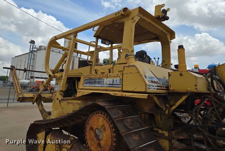 image for item EN8110 1993 Caterpillar D6H XR Series II cable plow