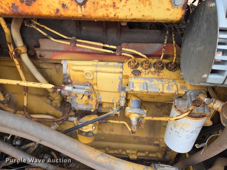 image for item EN8110 1993 Caterpillar D6H XR Series II cable plow