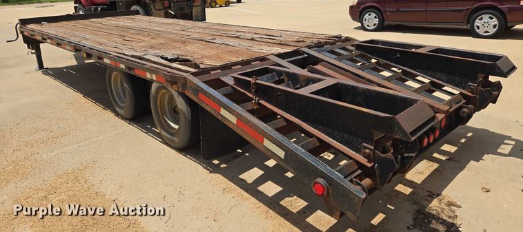 image for item EN8112 2005 Trailer Supply Center  KK8-25PR equipment trailer