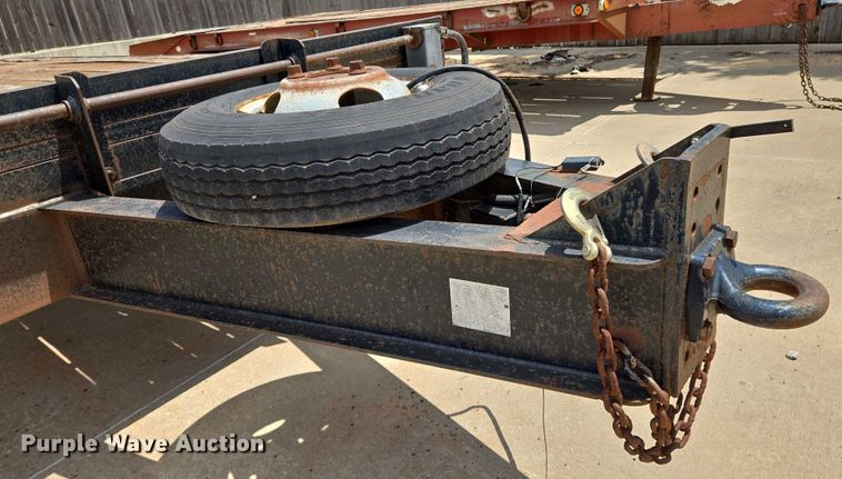 image for item EN8112 2005 Trailer Supply Center  KK8-25PR equipment trailer