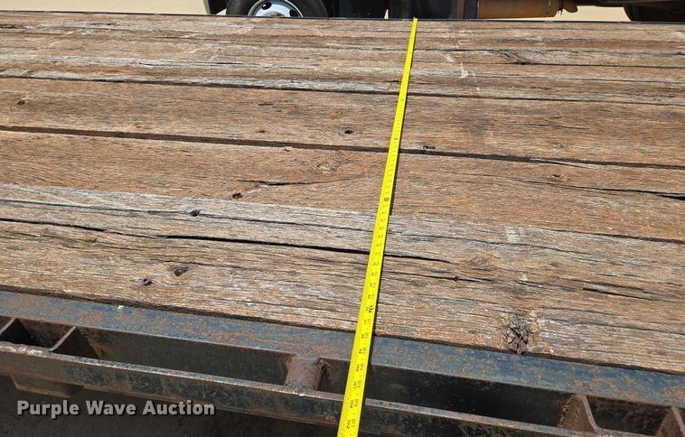 image for item EN8112 2005 Trailer Supply Center  KK8-25PR equipment trailer