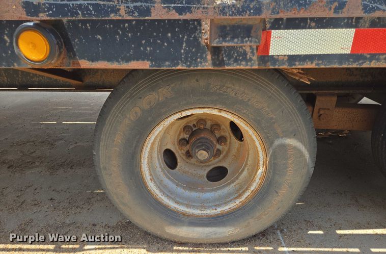 image for item EN8112 2005 Trailer Supply Center  KK8-25PR equipment trailer