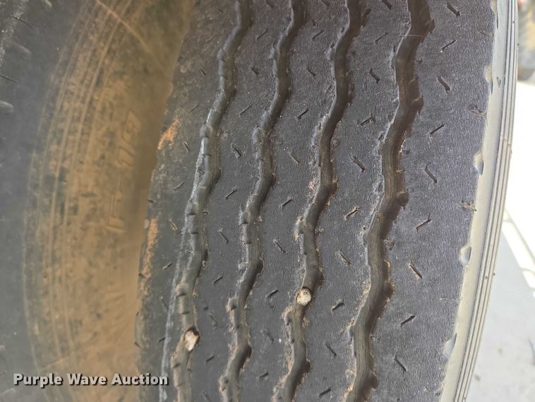 image for item EN8112 2005 Trailer Supply Center  KK8-25PR equipment trailer