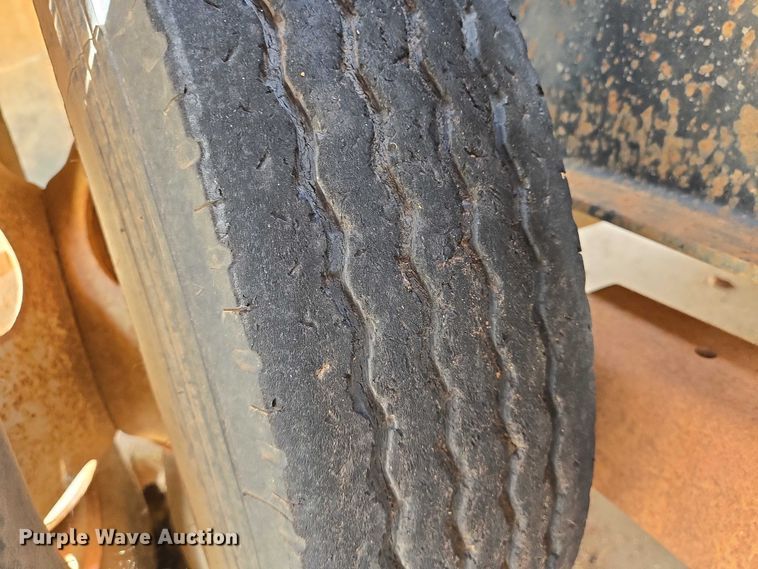 image for item EN8112 2005 Trailer Supply Center  KK8-25PR equipment trailer