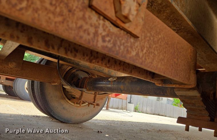 image for item EN8112 2005 Trailer Supply Center  KK8-25PR equipment trailer