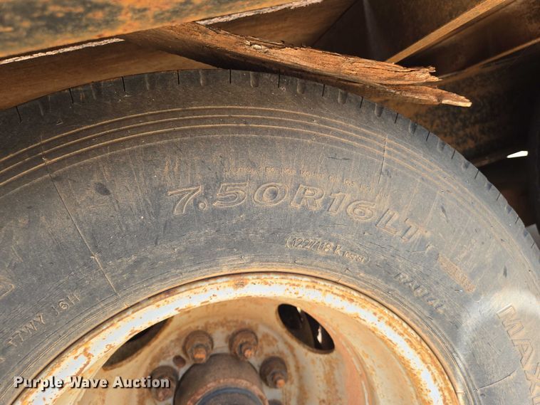 image for item EN8112 2005 Trailer Supply Center  KK8-25PR equipment trailer