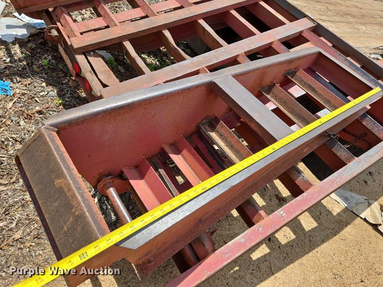 image for item EN8113 1994 Belshe T-8 equipment trailer