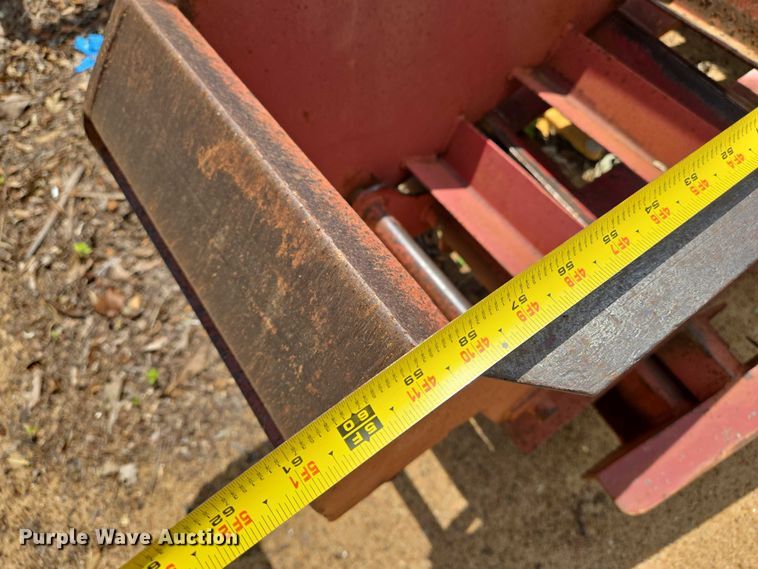 image for item EN8113 1994 Belshe T-8 equipment trailer