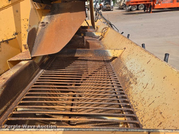 image for item EN8117 1998 Rosco SPRHH chip spreader