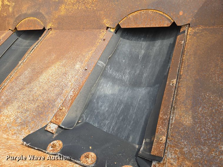 image for item EN8117 1998 Rosco SPRHH chip spreader