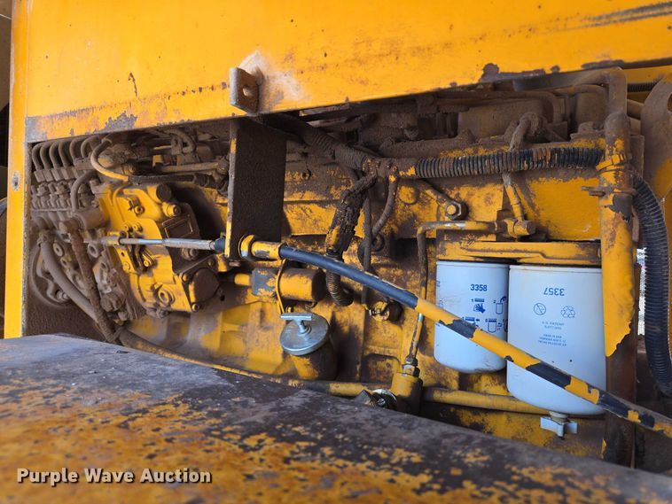 image for item EN8117 1998 Rosco SPRHH chip spreader