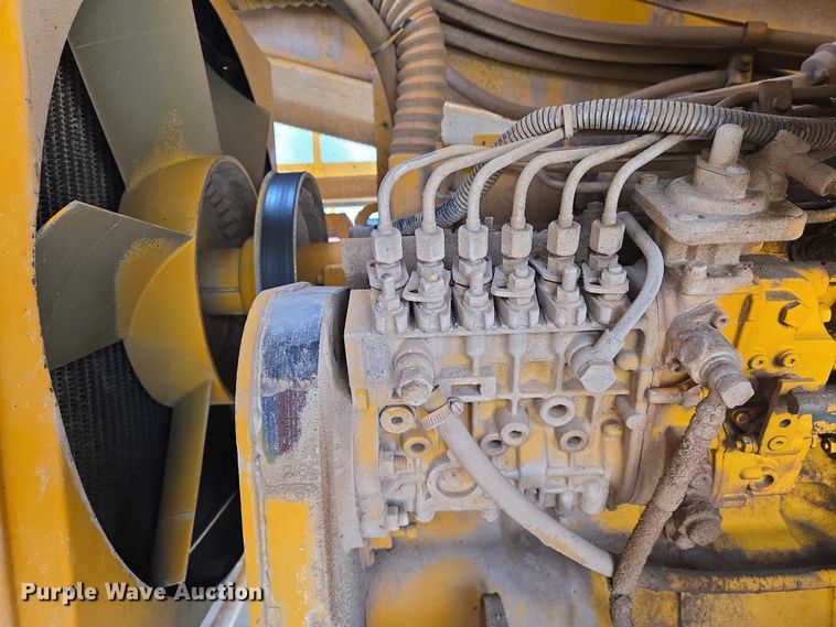 image for item EN8117 1998 Rosco SPRHH chip spreader