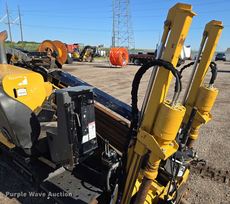 image for item EN8159 2015 Vermeer D9X13III directional boring unit