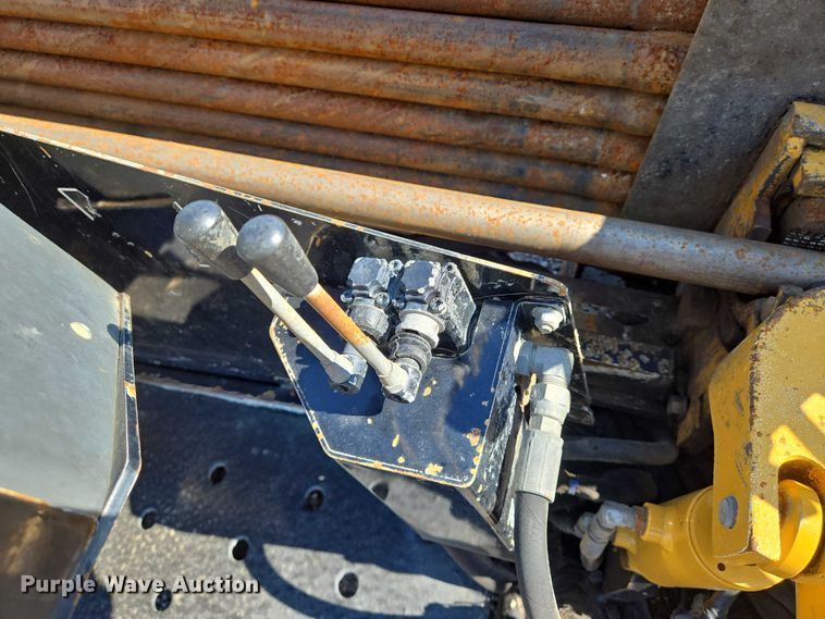 image for item EN8159 2015 Vermeer D9X13III directional boring unit