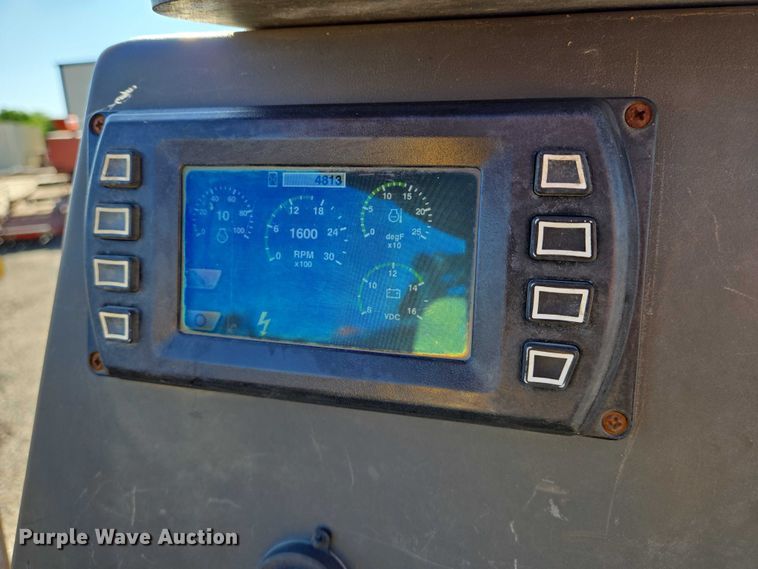 image for item EN8159 2015 Vermeer D9X13III directional boring unit