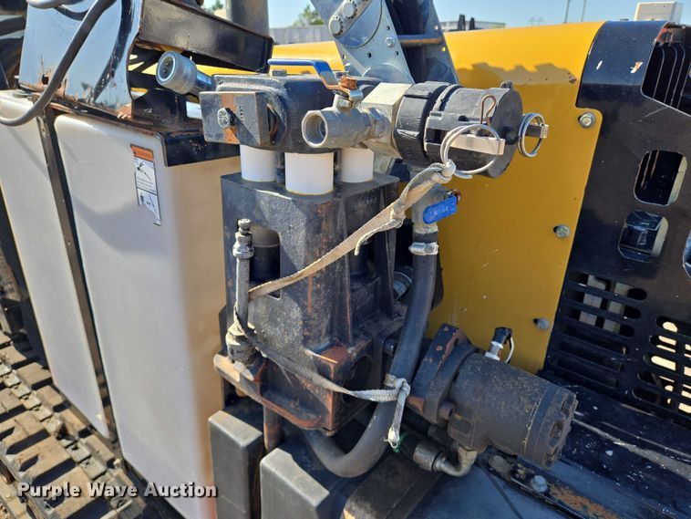 image for item EN8159 2015 Vermeer D9X13III directional boring unit