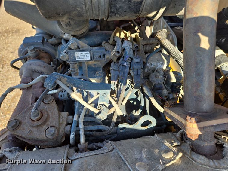 image for item EN8159 2015 Vermeer D9X13III directional boring unit