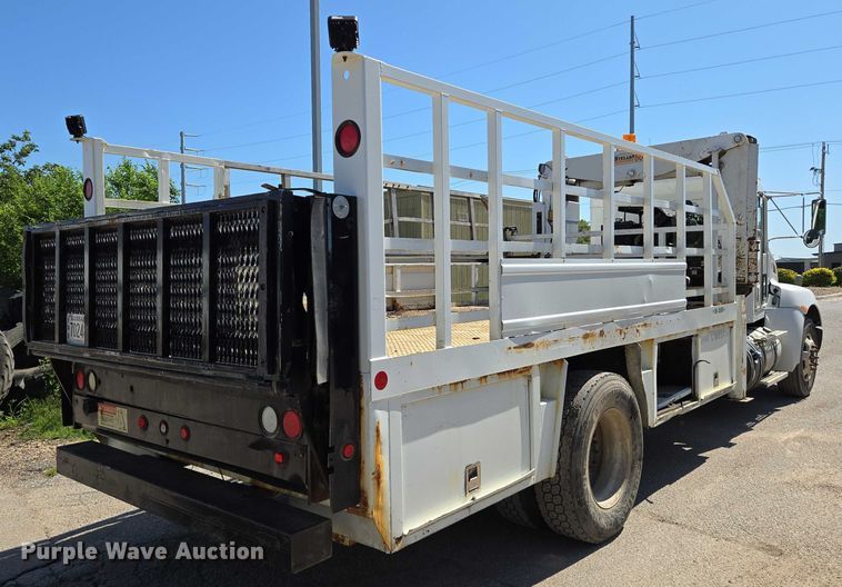 image for item EN8162 2012 Kenworth T370 utility / service truck