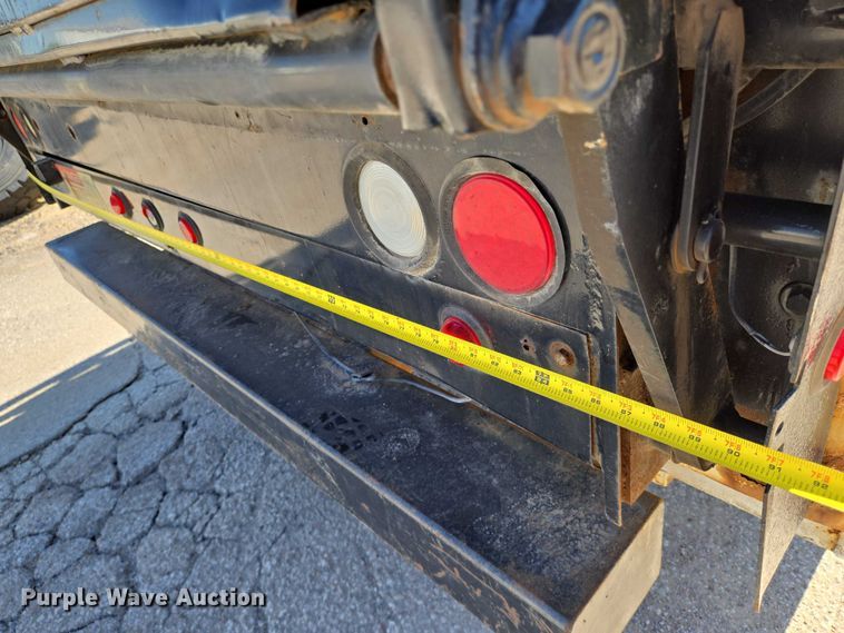 image for item EN8162 2012 Kenworth T370 utility / service truck