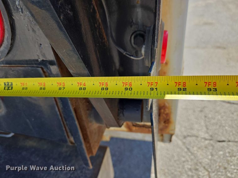 image for item EN8162 2012 Kenworth T370 utility / service truck