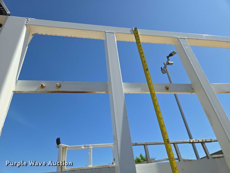 image for item EN8162 2012 Kenworth T370 utility / service truck