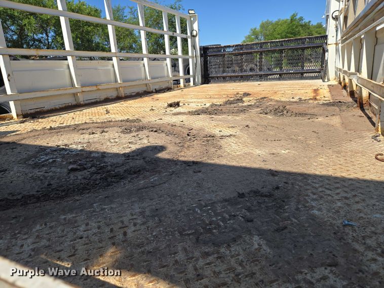 image for item EN8162 2012 Kenworth T370 utility / service truck