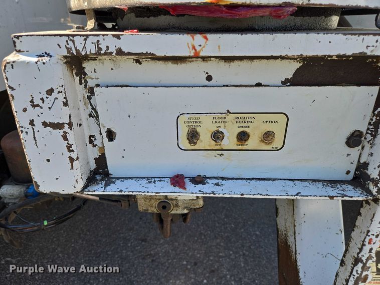 image for item EN8162 2012 Kenworth T370 utility / service truck