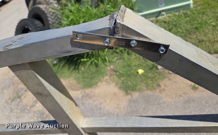 image for item EN8162 2012 Kenworth T370 utility / service truck